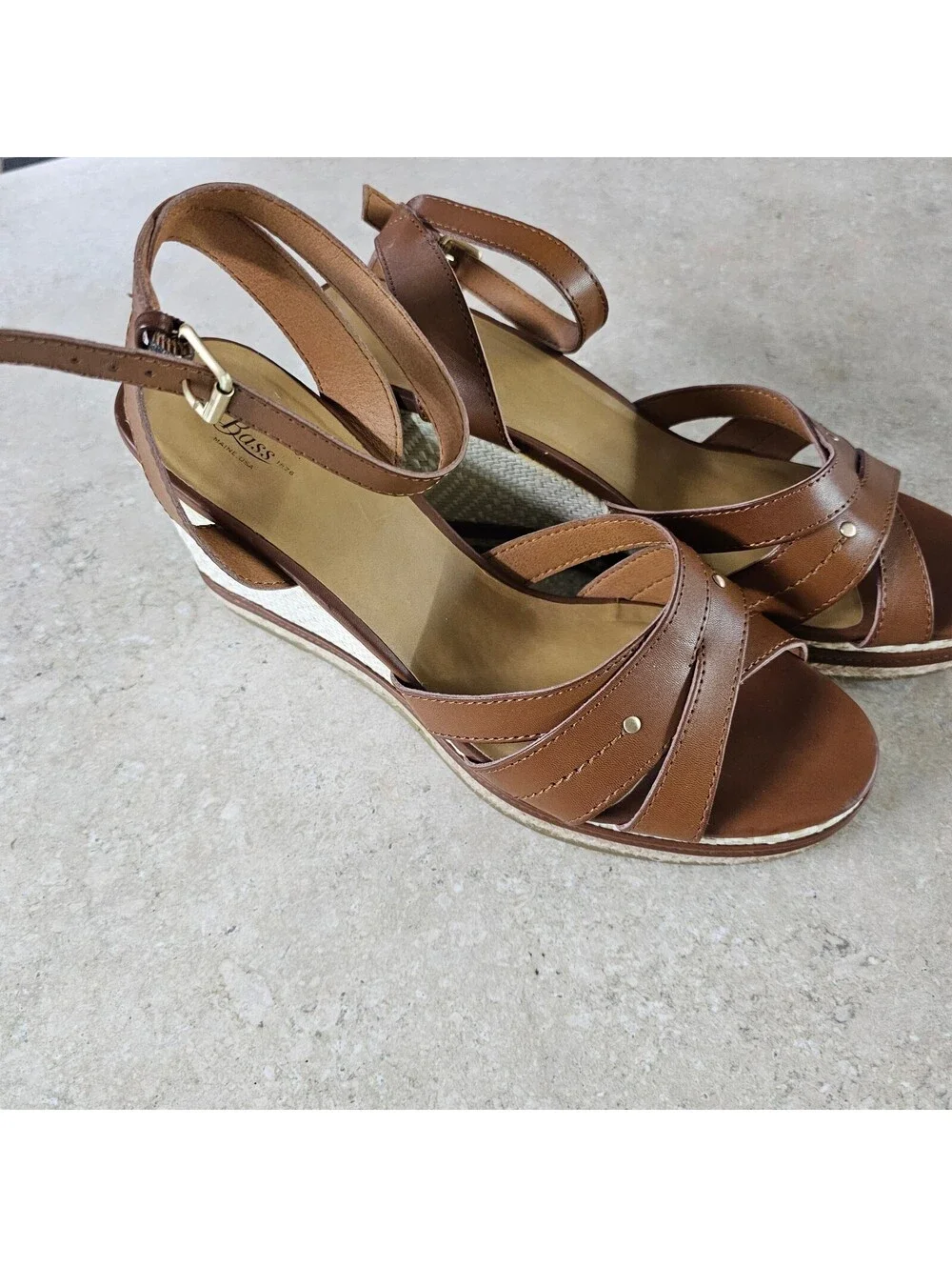 Bass Reece Brown Wedge Sandals Size 10M